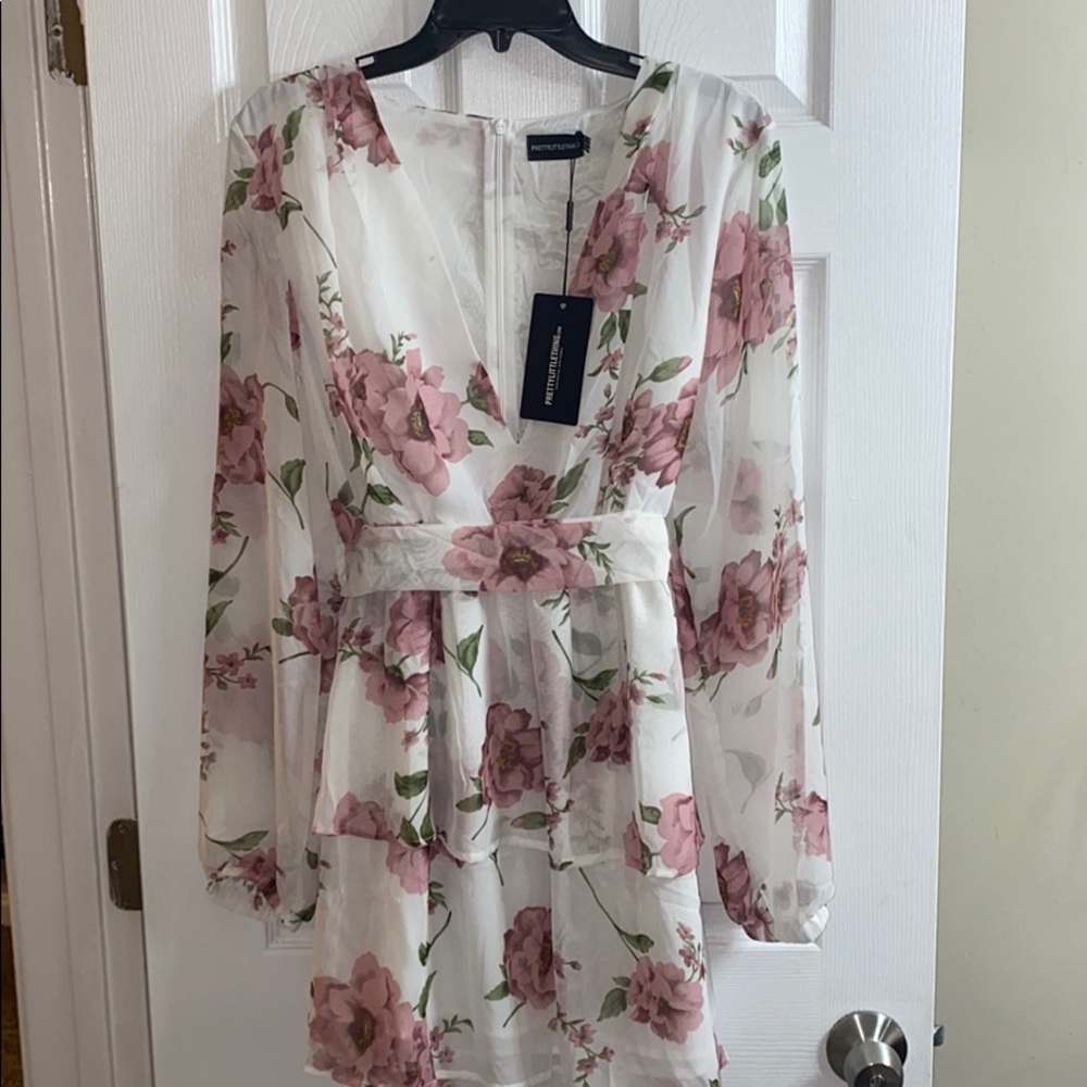 Ruffled long sleeve flower dress
